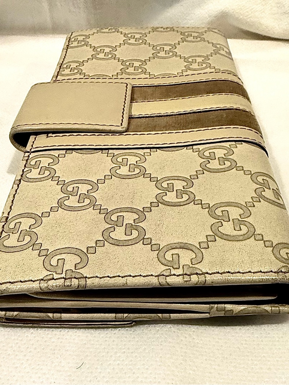 Authentic Vintage Gucci Guccissima Leather and Suede Continental Long Wallet - Picture 7 of 13